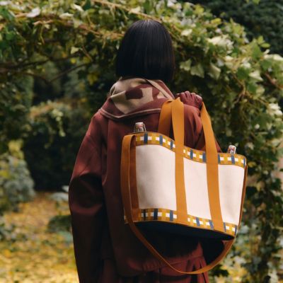 Sporting goods, games and elegant leisure | Hermès USA